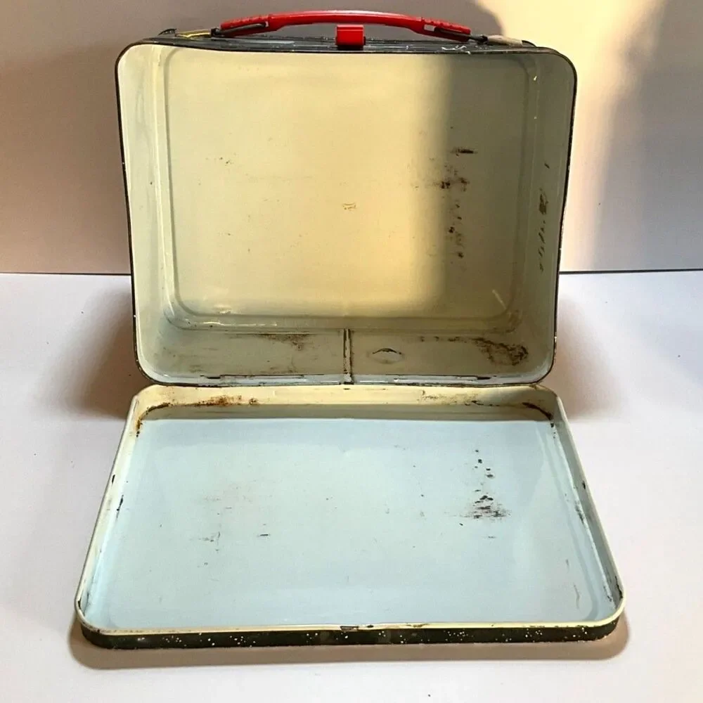 1977 Star Wars Lunch Box Darth Vader Princess Leah Luke Skywalker with thermos